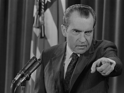 理查德·尼克松（Richard Nixon）总统在新闻发布会上的记者指出。
